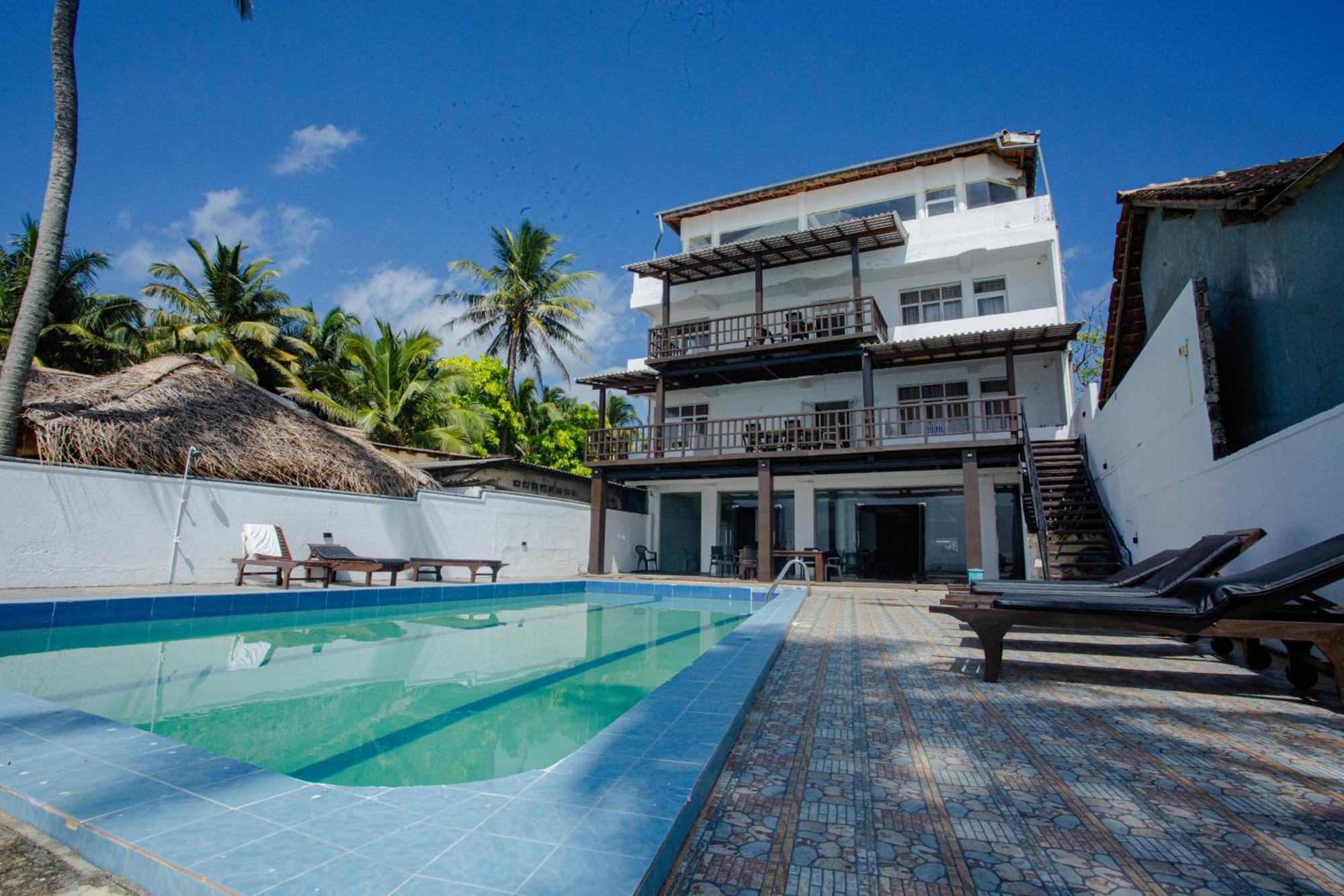 Lucky Seven Hikkaduwa Exterior foto