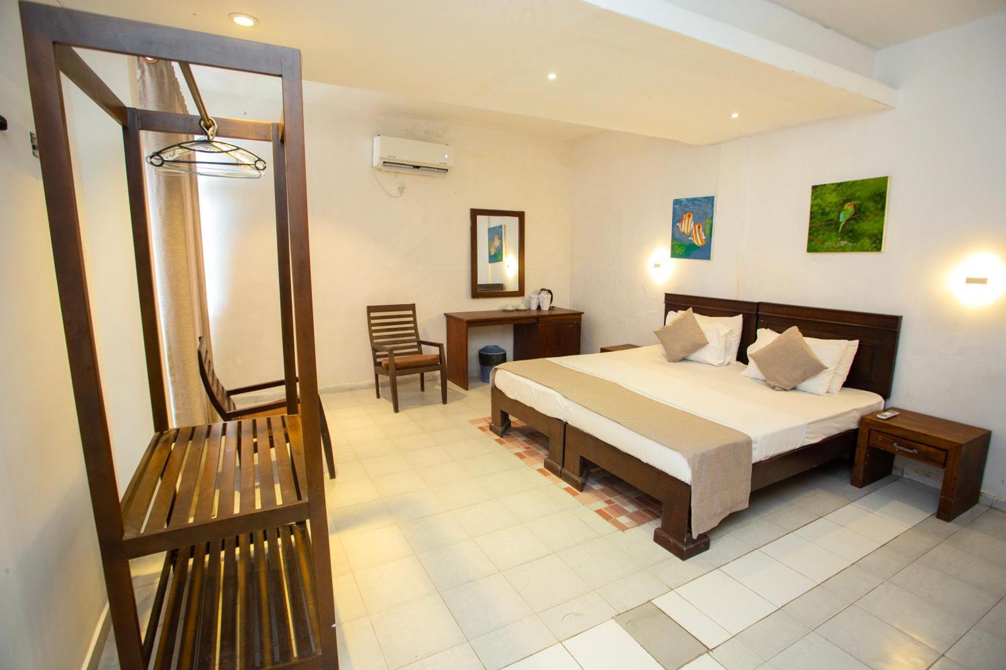 Lucky Seven Hikkaduwa Exterior foto